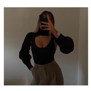 Zara Black arm warmers bloggers favorite 🏷🖤